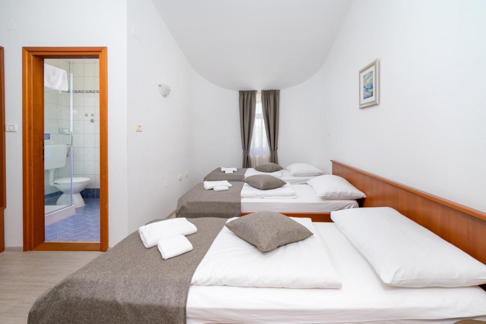 קרניצה Rooms Luna Sol מראה חיצוני תמונה